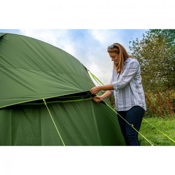 coleman weathermaster 4xl-air blackout tent closed front (7)